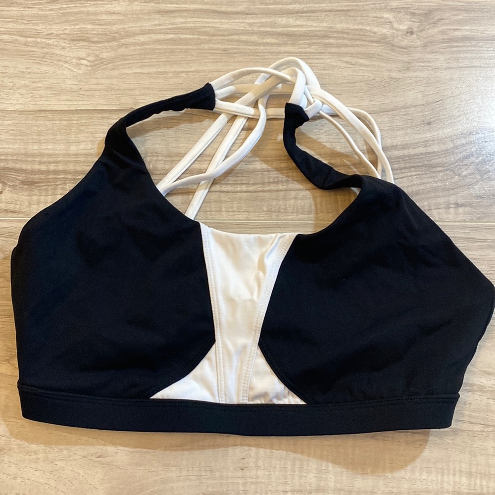 Buff bunny sports bra